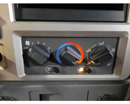MACK CXU613 TEMPERATURE CONTROL
