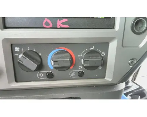 MACK CXU613 TEMPERATURE CONTROL