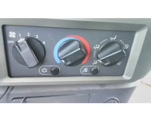 MACK CXU613 TEMPERATURE CONTROL