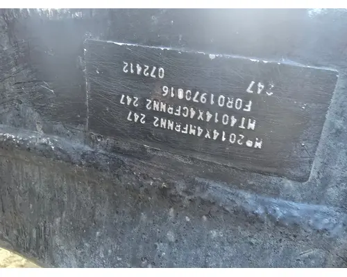 MACK CXU613 Tandem Cutoffs