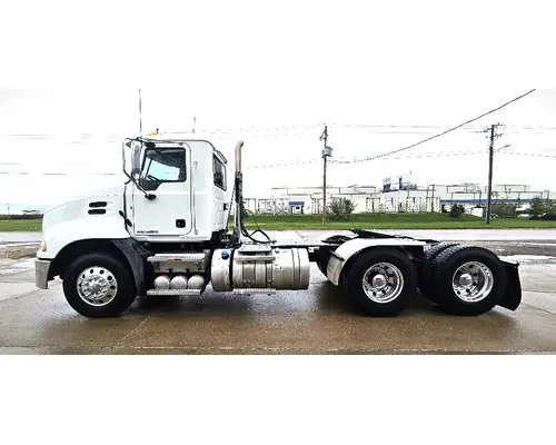 MACK CXU613 Used Trucks