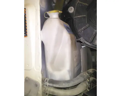MACK CXU613 WINDSHIELD WASHER RESERVOIR