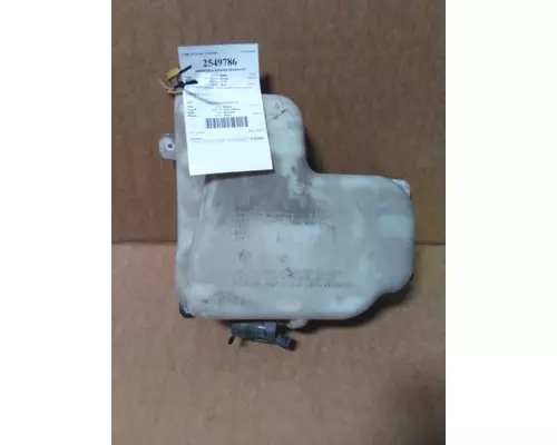 MACK CXU613 WINDSHIELD WASHER RESERVOIR