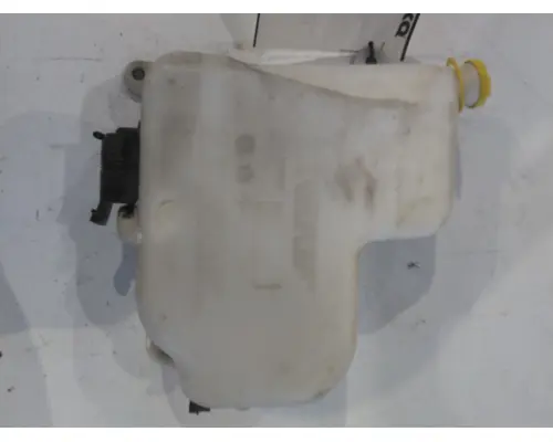 MACK CXU613 WINDSHIELD WASHER RESERVOIR