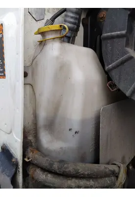 MACK CXU613 WINDSHIELD WASHER RESERVOIR