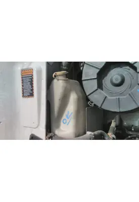 MACK CXU613 WINDSHIELD WASHER RESERVOIR