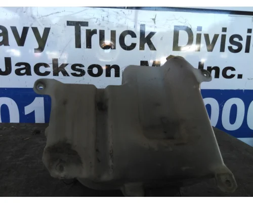 MACK CXU613 WINDSHIELD WASHER RESERVOIR