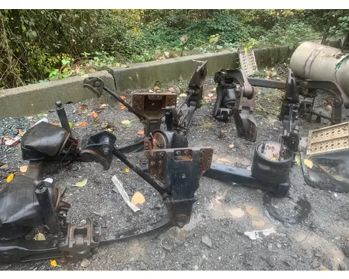 MACK CXU614 Suspension