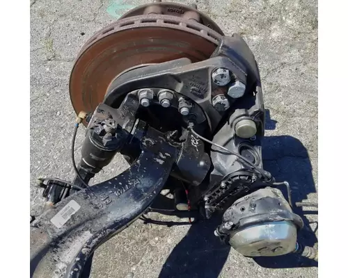 MACK CXU633T Axle Assembly, Front (Steer)