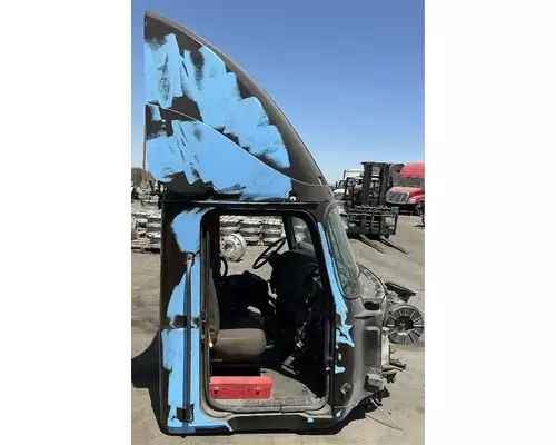 MACK CXU633T Cab Assembly