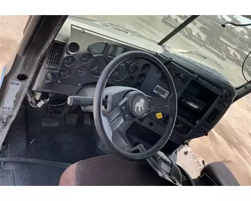 MACK CXU633T Cab Assembly