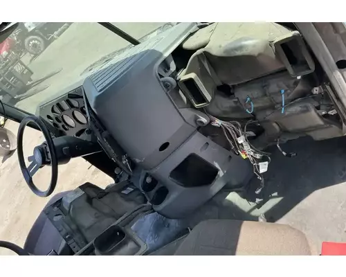 MACK CXU633T Cab Assembly