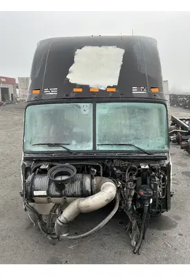 MACK CXU633T Cab Assembly