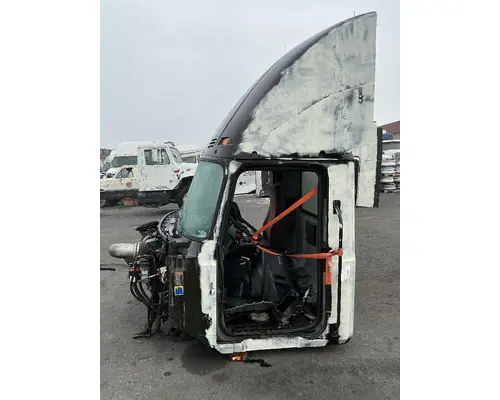 MACK CXU633T Cab Assembly