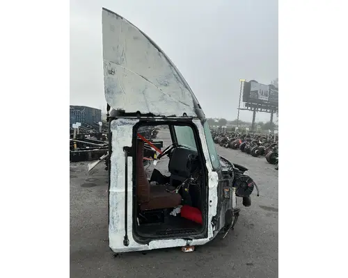 MACK CXU633T Cab Assembly