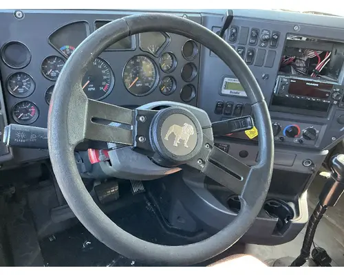 MACK CXU633T Cab Assembly