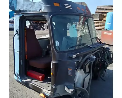 MACK CXU633T Cab Assembly