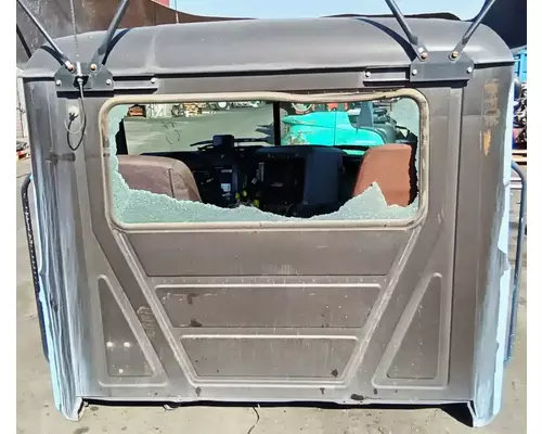 MACK CXU633T Cab Assembly