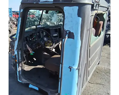 MACK CXU633T Cab Assembly