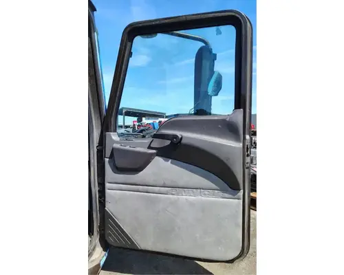 MACK CXU633T Cab Assembly
