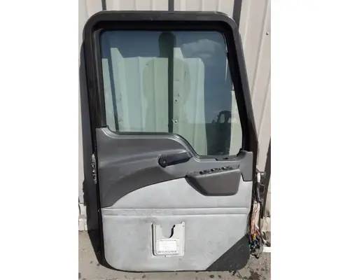 MACK CXU633T Door Assembly, Front