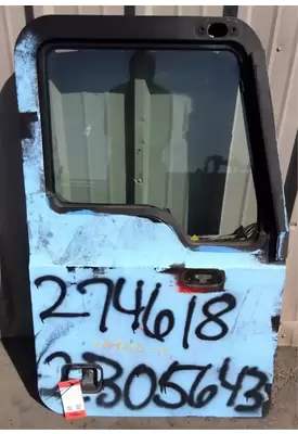 MACK CXU633T Door Assembly, Front