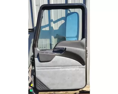 MACK CXU633T Door Assembly, Front