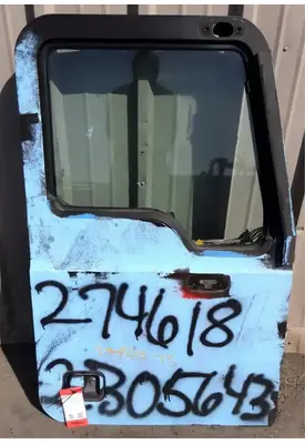 MACK CXU633T Door Assembly, Front