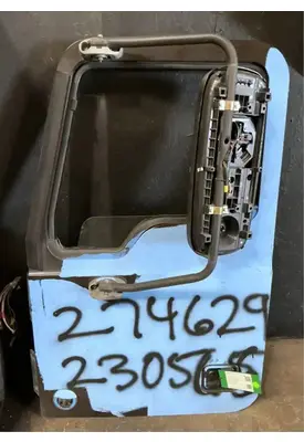 MACK CXU633T Door Assembly, Front