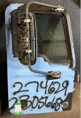 MACK CXU633T Door Assembly, Front