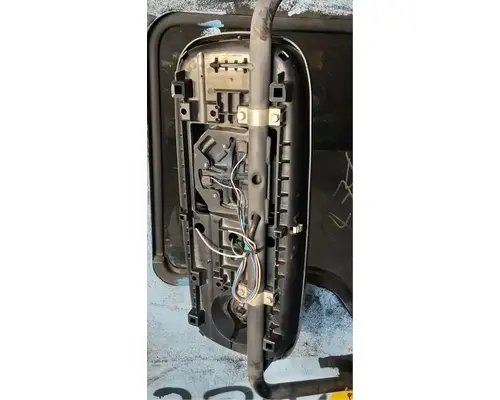 MACK CXU633T Door Assembly, Front