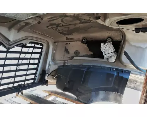 MACK CXU633T Hood