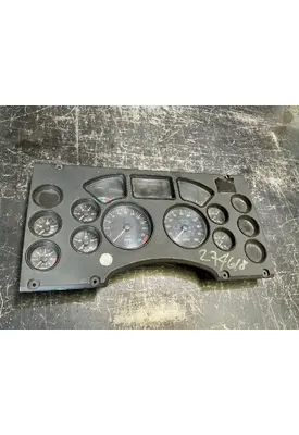 MACK CXU633T Instrument Cluster