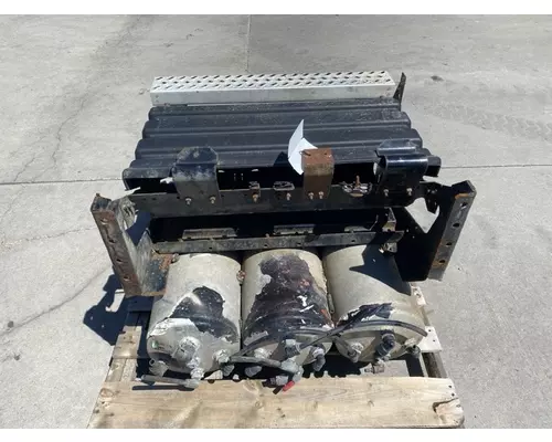 MACK CXU Battery Box