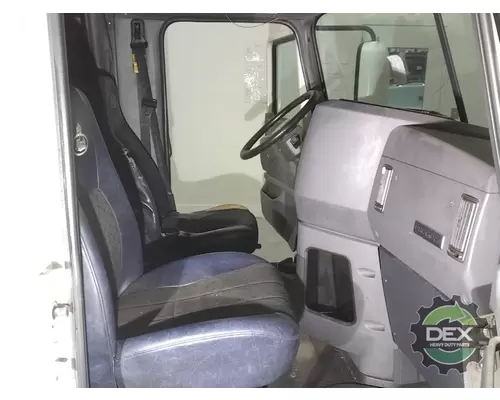 MACK CXU Cab