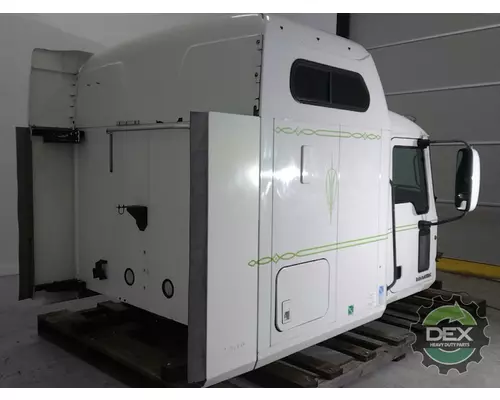 MACK CXU Cab