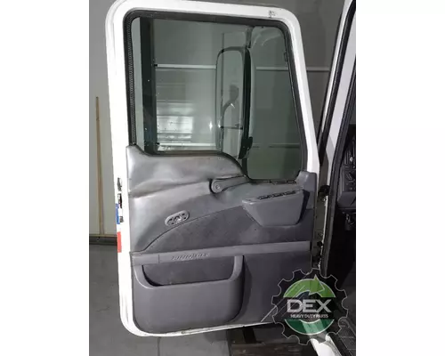 MACK CXU Cab