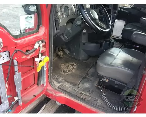 MACK CXU Cab