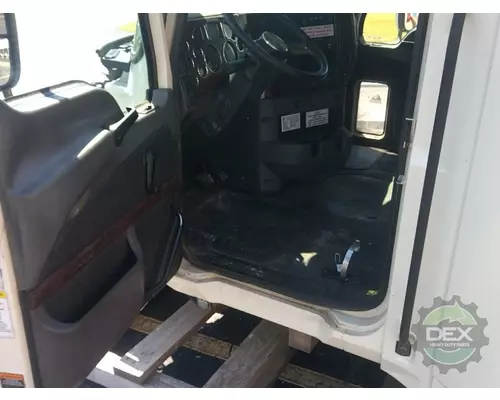 MACK CXU Cab
