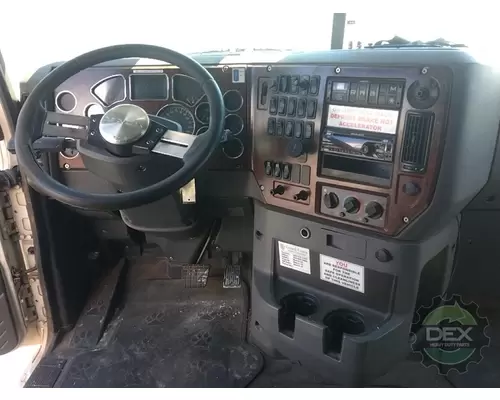 MACK CXU Cab