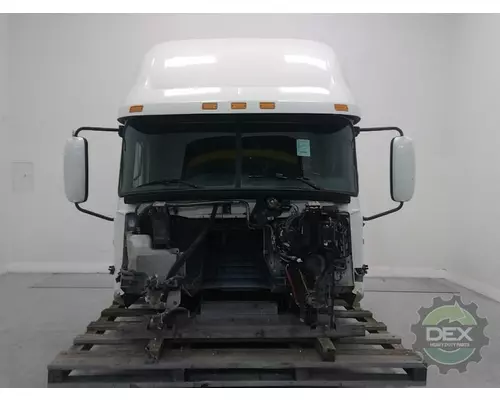 MACK CXU Cab