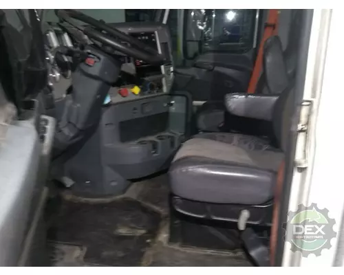MACK CXU Cab