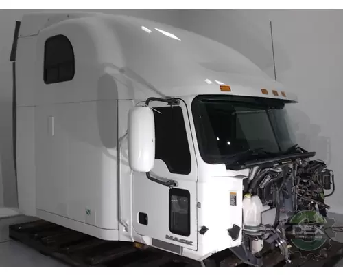 MACK CXU Cab
