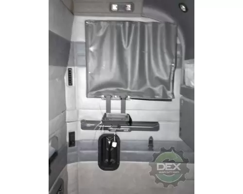 MACK CXU Cab