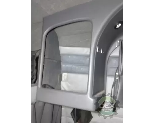 MACK CXU Cab