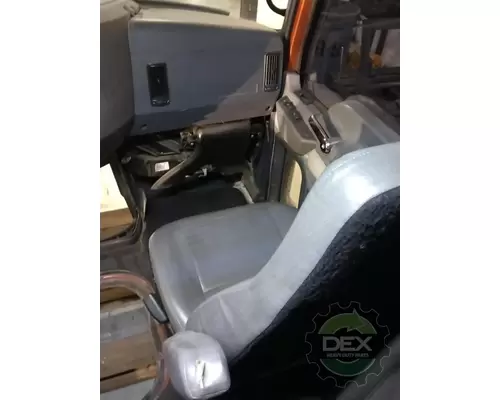 MACK CXU Cab