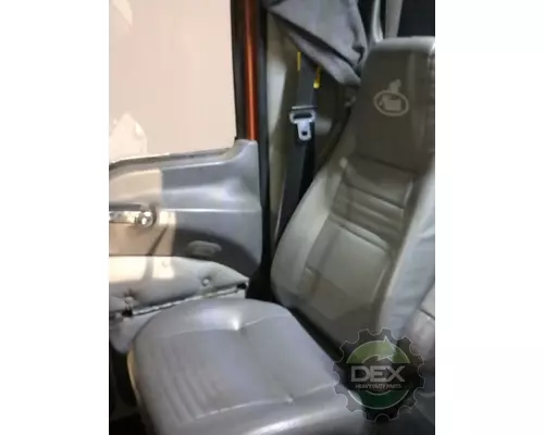 MACK CXU Cab