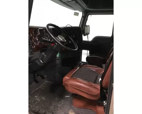 MACK CXU Cab