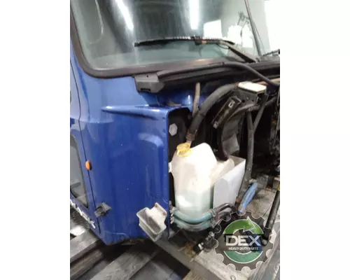 MACK CXU Cab