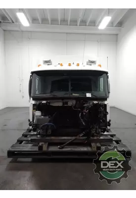 MACK CXU Cab